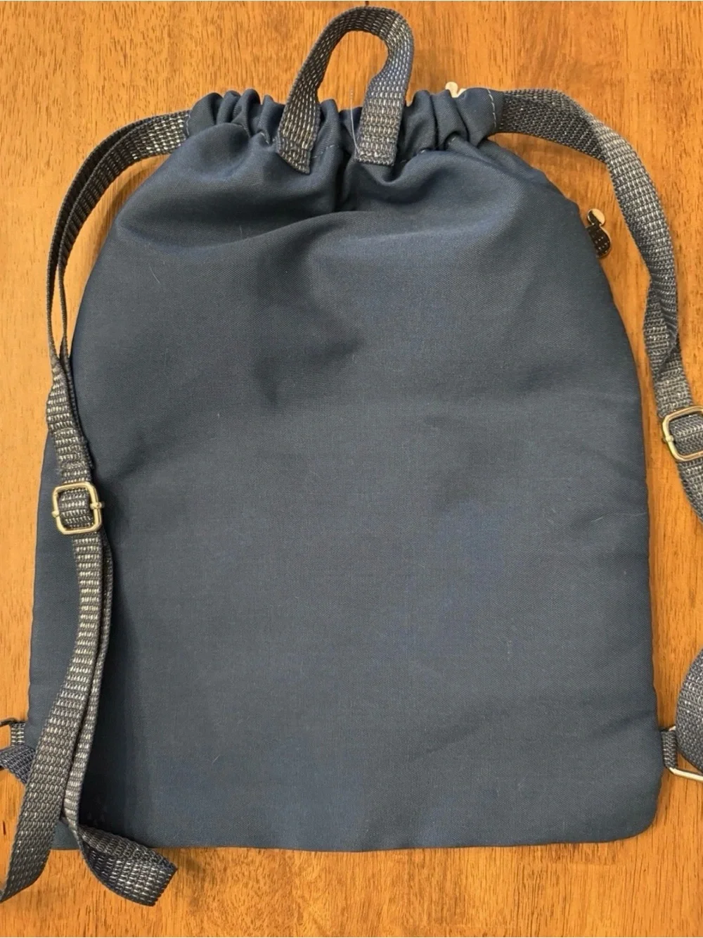 Cute 2018 WALT DISNEY WORLD Large Drawstring Backpack Blue Silver White metallic